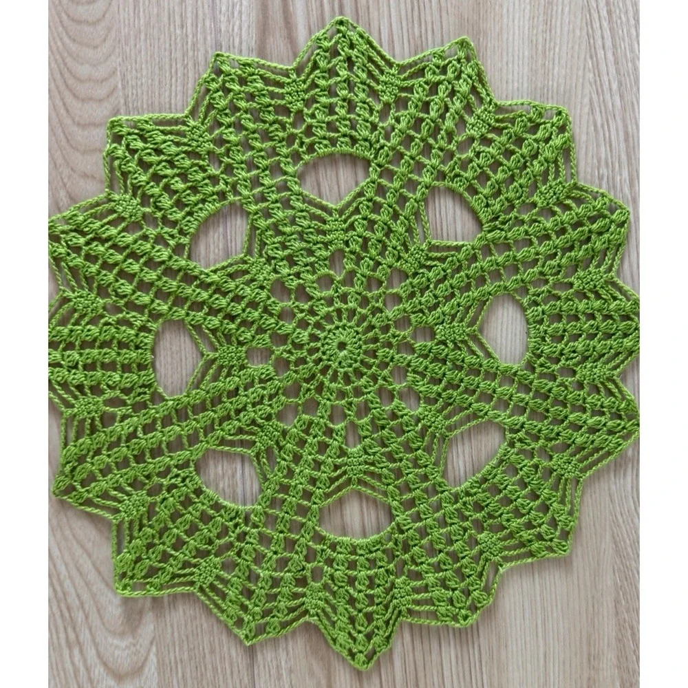 Handmade Green Crochet Doily 11 in Christmas Starburst Mercerized Cotton Table
